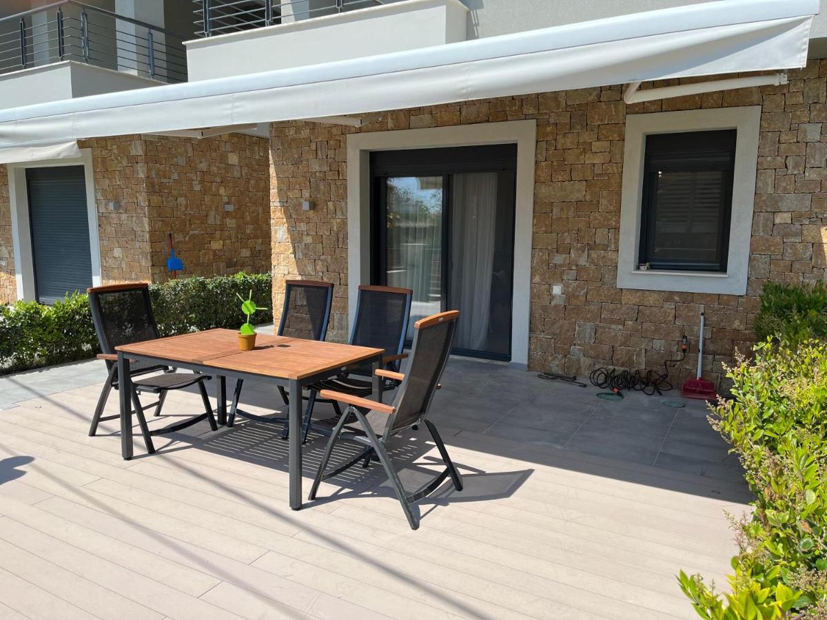Nikiti Heart Luxury Villa Exterior photo